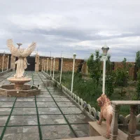 باغ-در-روستای-رضوان