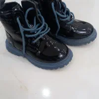 مقداری لباس بچگانه