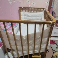 تخت چوبی کنار مادر گهواره شو قابل تنظیم دست دو|تخت و صندلی بچه|اردبیل, |دیوار