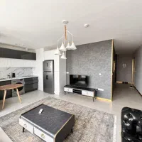 خیابان آذر ، دوخواب تمیز