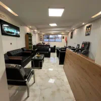 دفتر اداری/میدان جمهوری