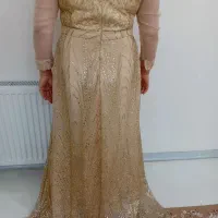 پیراهن مجلسی|لباس|رشت, جهاد|دیوار