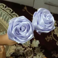 گل رز ربانی  دانه ایی