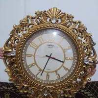 ساعت دیواری