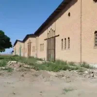 کارخانه ۵ کیلومتر بعد از  اشتهارد بر بزرگراه