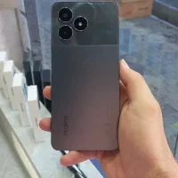 Realmi note 50