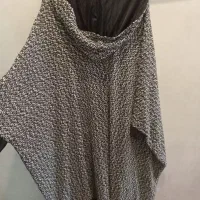 پالتوومانتو|لباس|مراغه, |دیوار