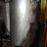 مخزن استیل ۶۰۰ لیتری