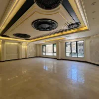 ظفر ۱۰۰ متر ۲خواب نوساز کلید نخورده فول ۲ پارکینگ