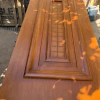 رنگکاری چوب و انواع درب و میز و کابینت