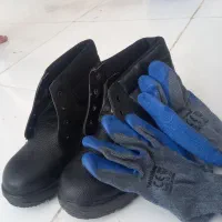 سلام دوستان