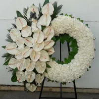 اجاره و فروش انواع تاج گل تسلیت و ترحیم