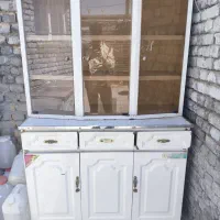 کابینت ایستاده
