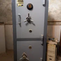 فروش گاوصندوق زیر قیمت بازار