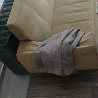 مبل راحتی ۷نفره کارکرده به همراه میزعسلی|مبلمان خانگی و میز عسلی|اسفراین, |دیوار