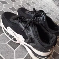 کفش|کیف، کفش، کمربند|کاشان, ولیعصر|دیوار