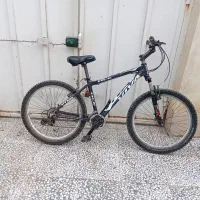 دو عدد دوچرخه سایز ۲۶ دوچرخه سبز ۱۸۵۰|دوچرخه، اسکیت، اسکوتر|گنبد کاووس, |دیوار