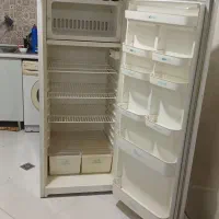 یک عدد یخچال سالم