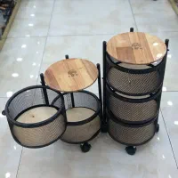 جاکفشی و جاپیازی