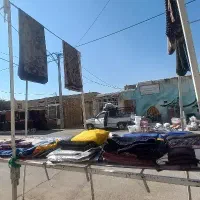 میز آهنی برای بازار دست فروشی|فروشگاه و مغازه|ابریشم, |دیوار