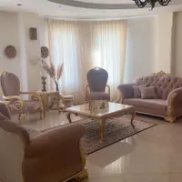 ست مبلمان سلطنتی و میز ناهارخوری