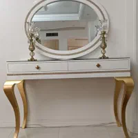 آینه و کنسول