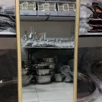 تعداد ۲۰۰ عدد آینه قدی
