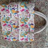 کیف دخترانه سالم و تمیز در حد نو