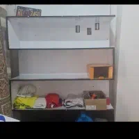 قفسه چوبی دیواری