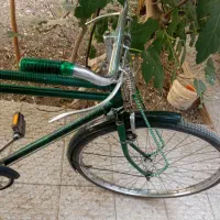 دوچرخه 28 لاری قدیمی