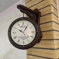 ساعت دیواری دو رو