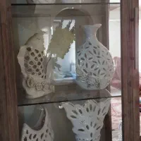 دکوری و گلدون گل برجسته