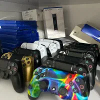 دسته ps4‌ و ps5 پایه شارژ اورجینال کف قیمت فقط ۵۰۰