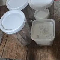 بانکه و ظرف حبوبات  و ترشی|ظروف نگهدارنده، پلاستیکی، یک‌بارمصرف|شیراز, قلعه شاهزاده بیگم|دیوار