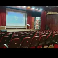 سالن همایش ۱۵۰ نفره|اجارهٔ کوتاه‌مدت دفتر کار و فضای آموزشی|تهران, ظفر|دیوار