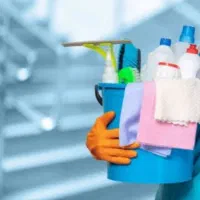 نظافتچی منزل