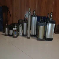 تعدادی جک پنوماتیک