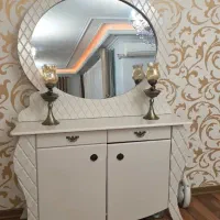 آینه و کنسول