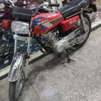 هندا تلاش 125