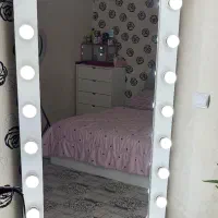اینه قدی چراغ دار