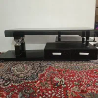 میز تلویزیون شیشه ای