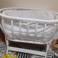 تخت و گهواره نوزاد