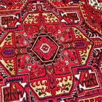 یک تخته فرش دستباف نمرور
