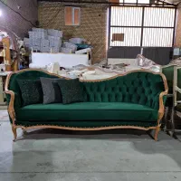 کاناپه سه نفره فرانسوی با رنگ سندبلاست