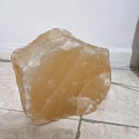 چراغ خواب سنگ نمک اصل|چراغ خواب و آباژور|تهران, بروجردی|دیوار
