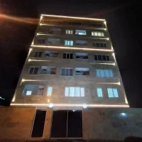 واحد ۱۳۲ متری فول امکانات