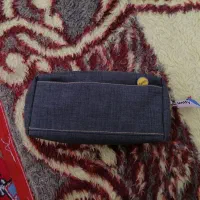 جامدادی لی