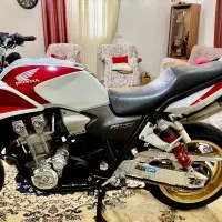 Cb1300 بولدر