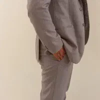 کت و شلوار مردانه.رنگ طوسی راه راه