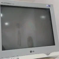 مانیتور کامپیوتر قدیمی اِل جی LG